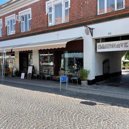 Sleep & Coffee Apartments Престё Экстерьер фото