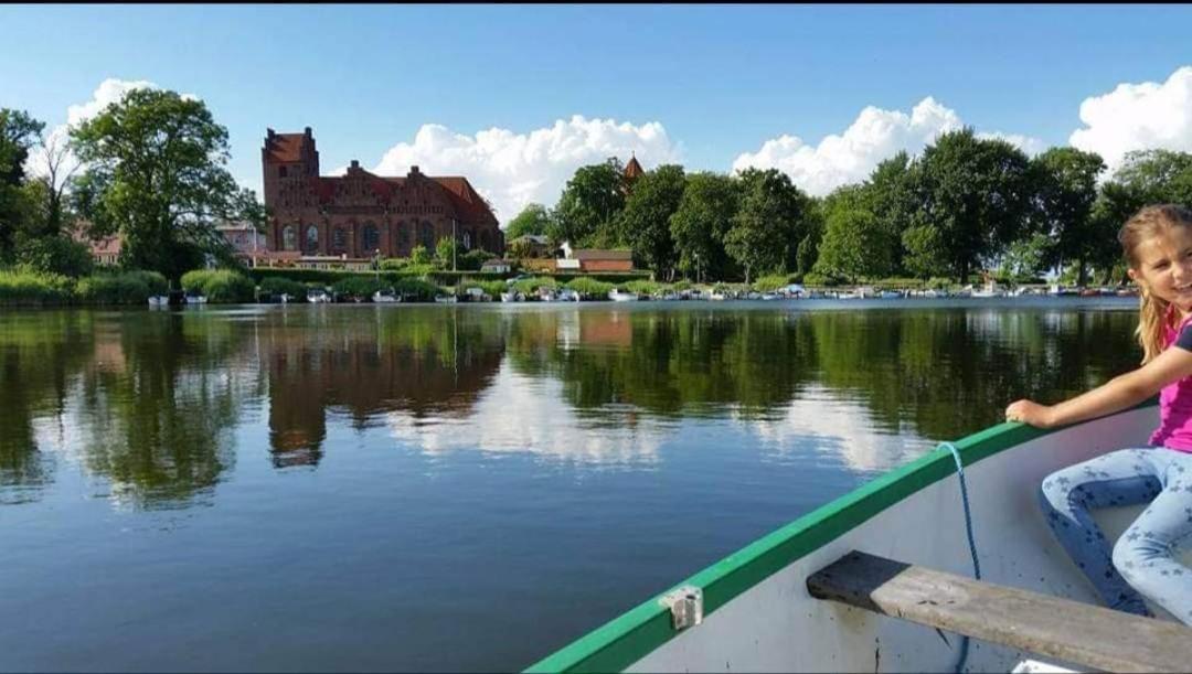 Sleep & Coffee Apartments Престё Экстерьер фото