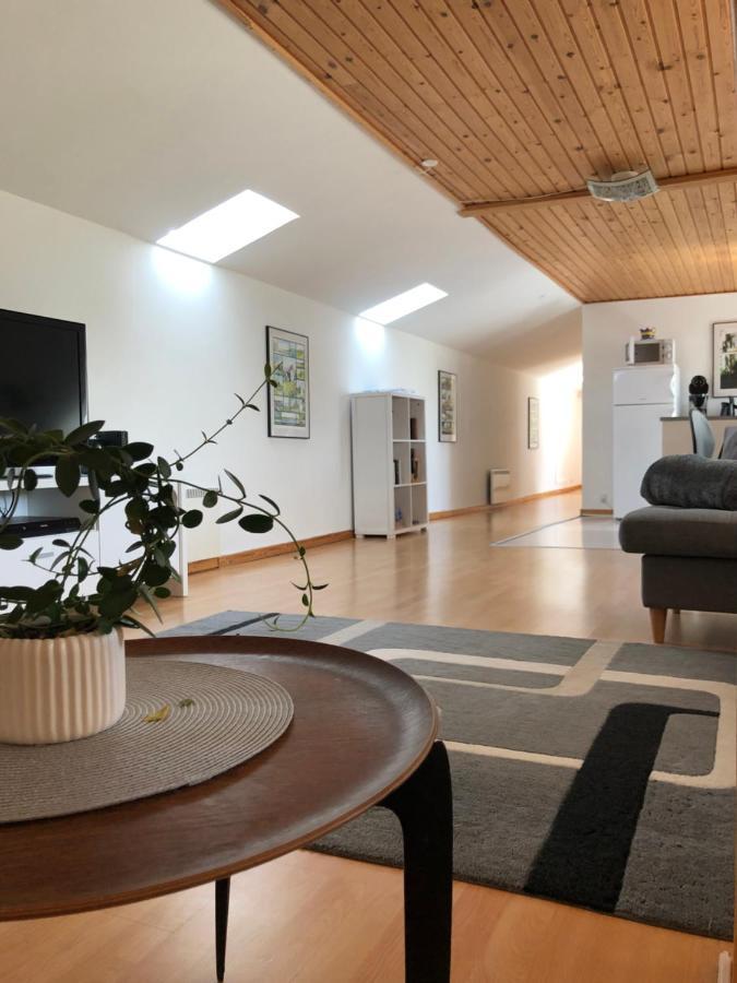 Sleep & Coffee Apartments Престё Экстерьер фото