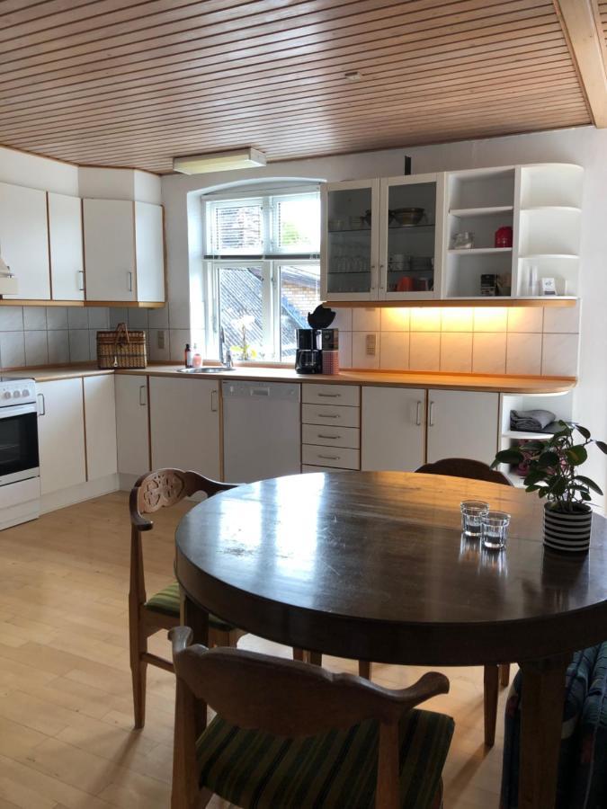 Sleep & Coffee Apartments Престё Экстерьер фото