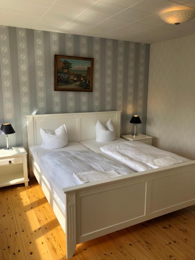 Sleep & Coffee Apartments Престё Экстерьер фото